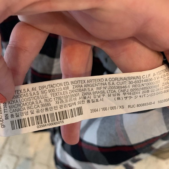 3 for $18 Zara flannel button up with pearl shoulder detail - Picture 4 of 5